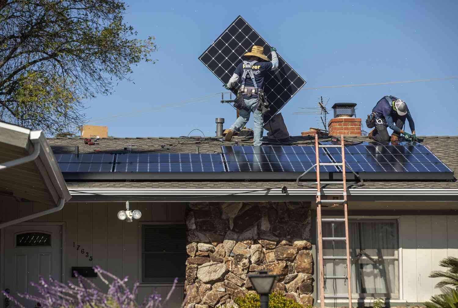 Newsom’s proposal to cap rooftop solar subsidies is a sham